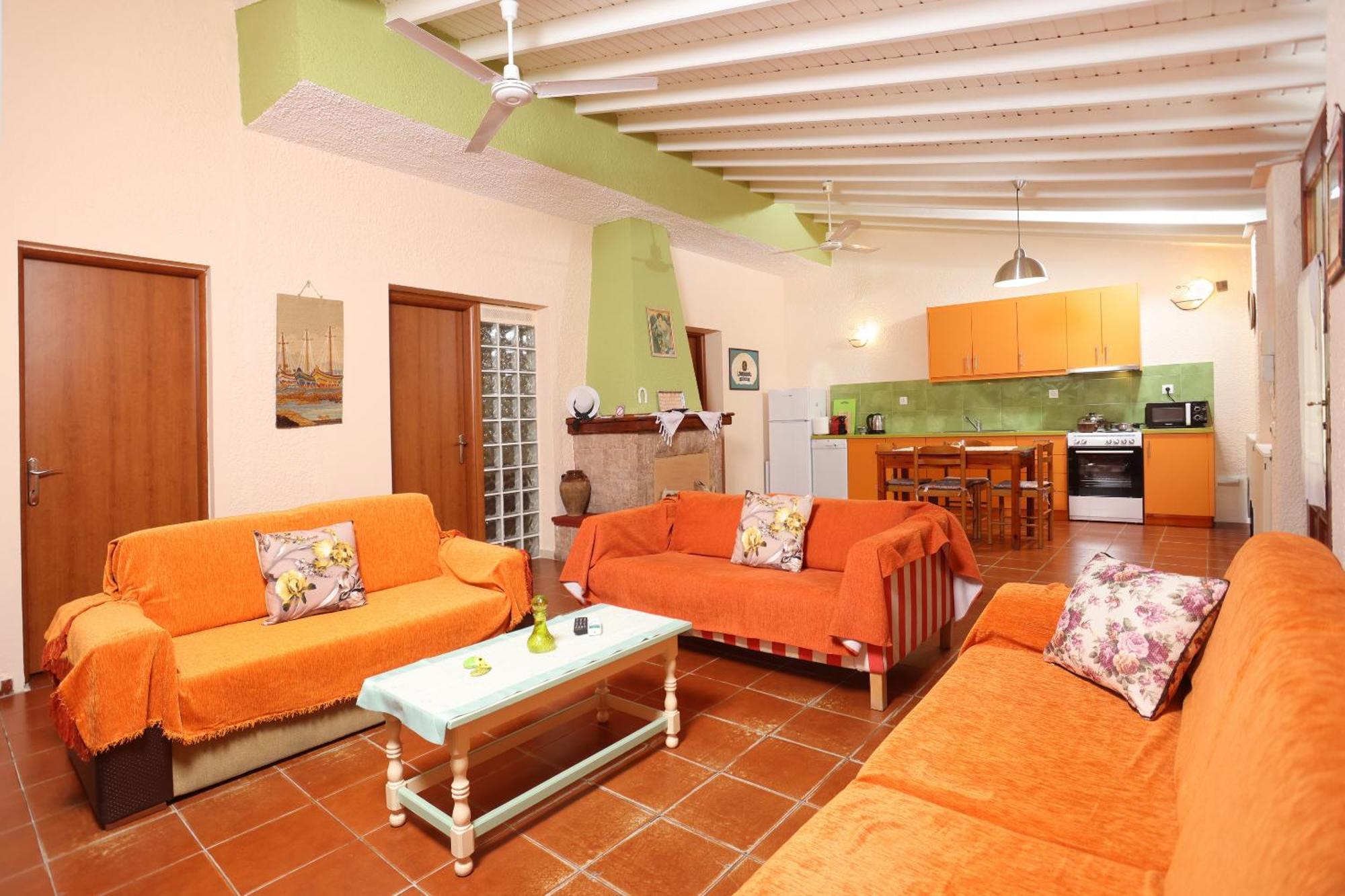 Madlen Apartments Nea Skioni Exterior photo